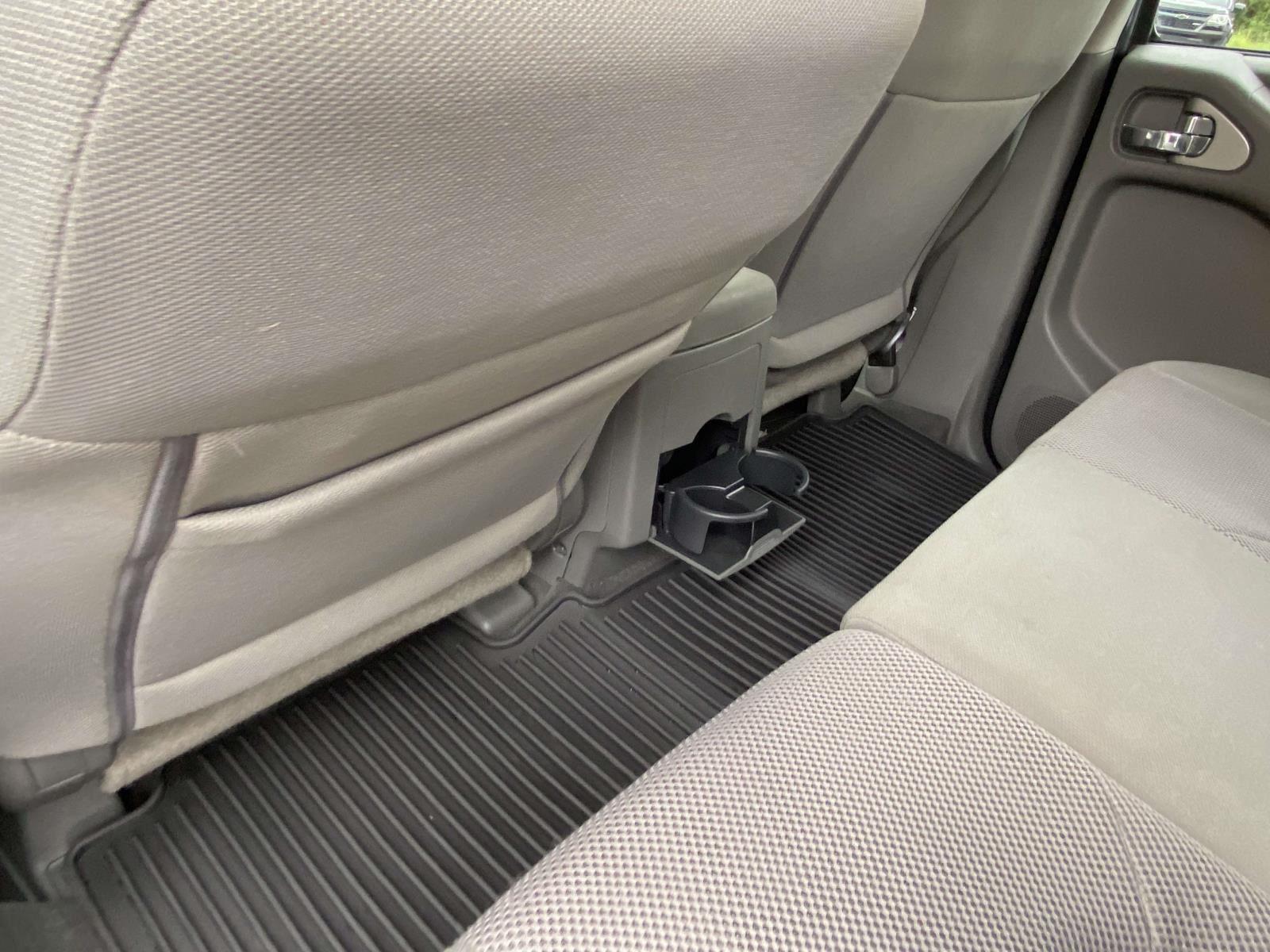 2019 Nissan Frontier SV photo 3
