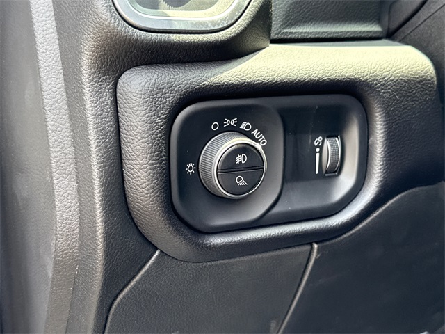 2025 Ram 2500 Big Horn photo 14