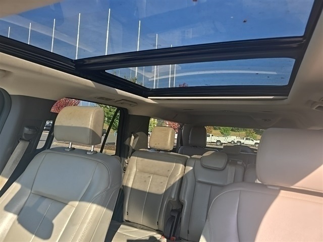 2019 Ford Expedition MAX XLT photo 19