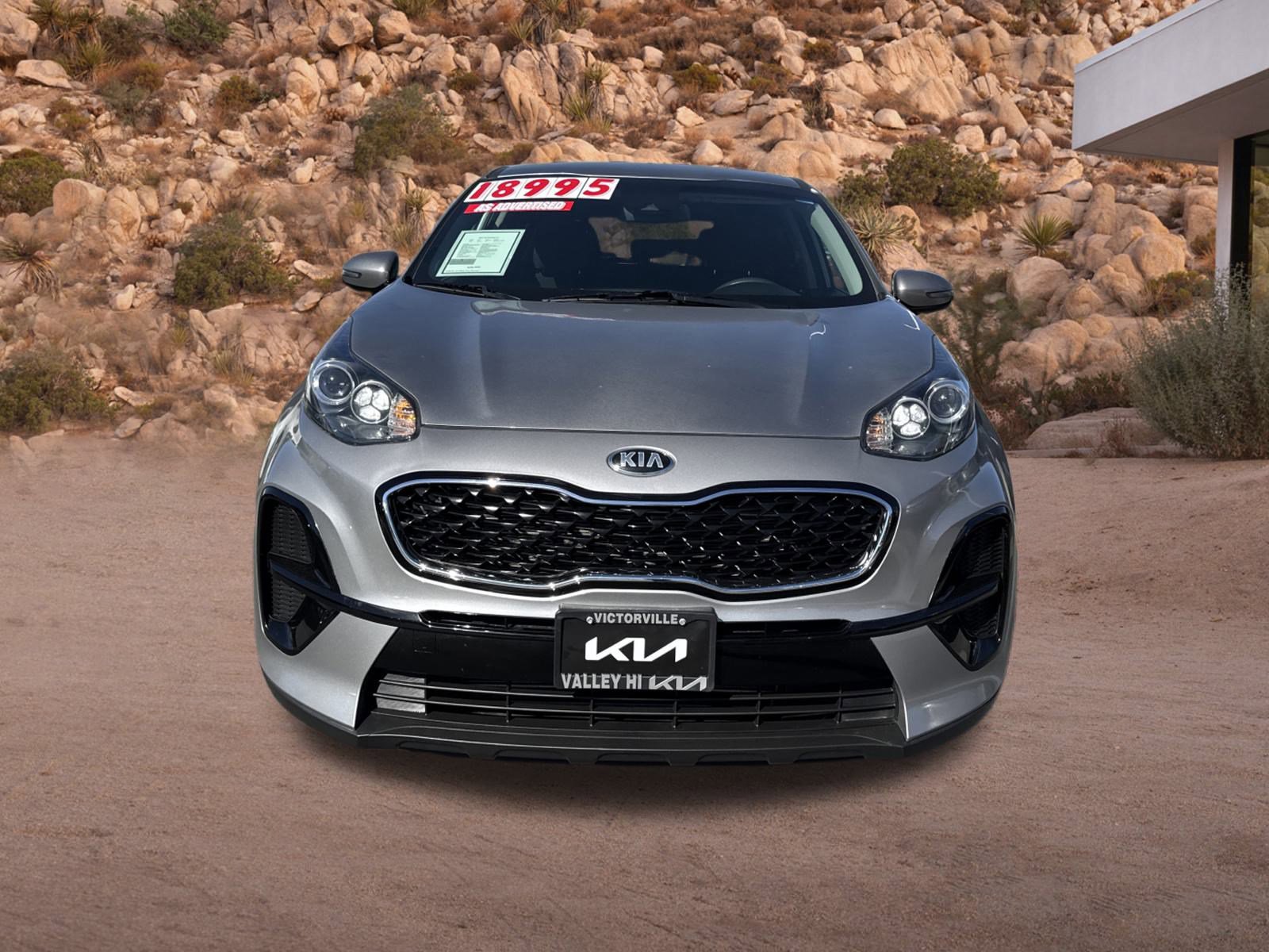 2022 Kia Sportage LX photo 2