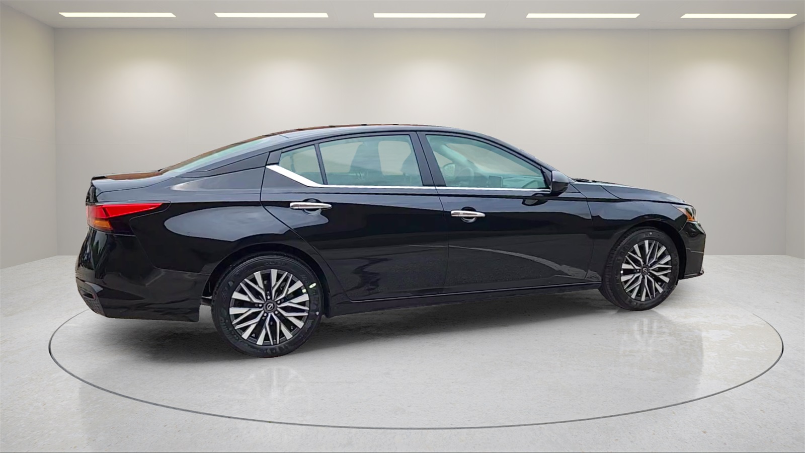 2025 Nissan Altima 2.5 SV photo 27