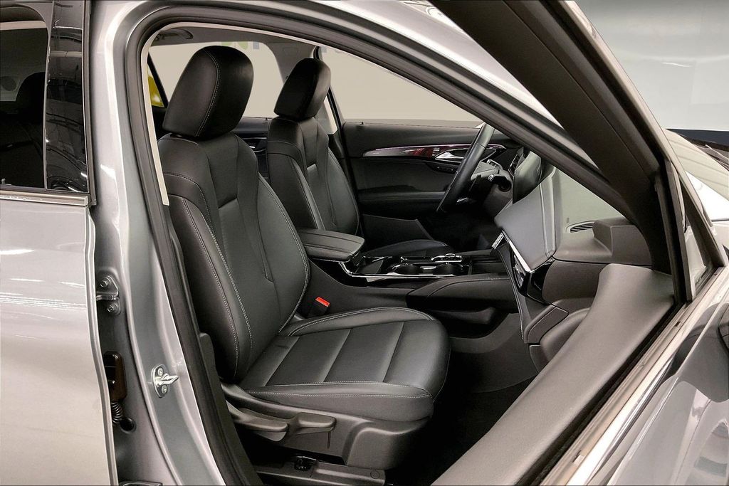 2024 Buick Envision Preferred photo 4