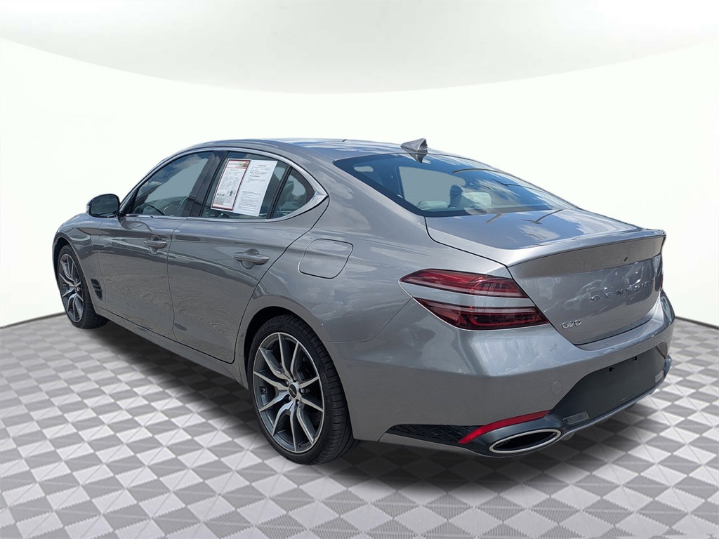 2025 Genesis G70 2.5T photo 5