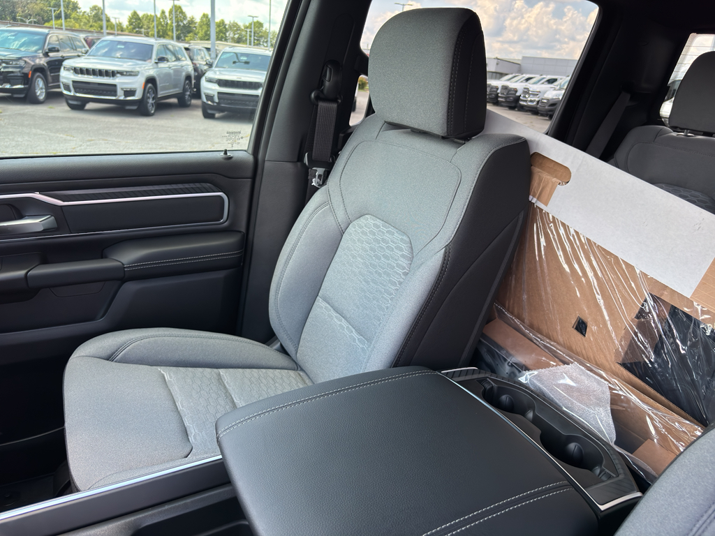 2026 Ram 1500 Big Horn Lone Star photo 29