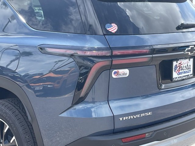 2026 Chevrolet Traverse photo 9