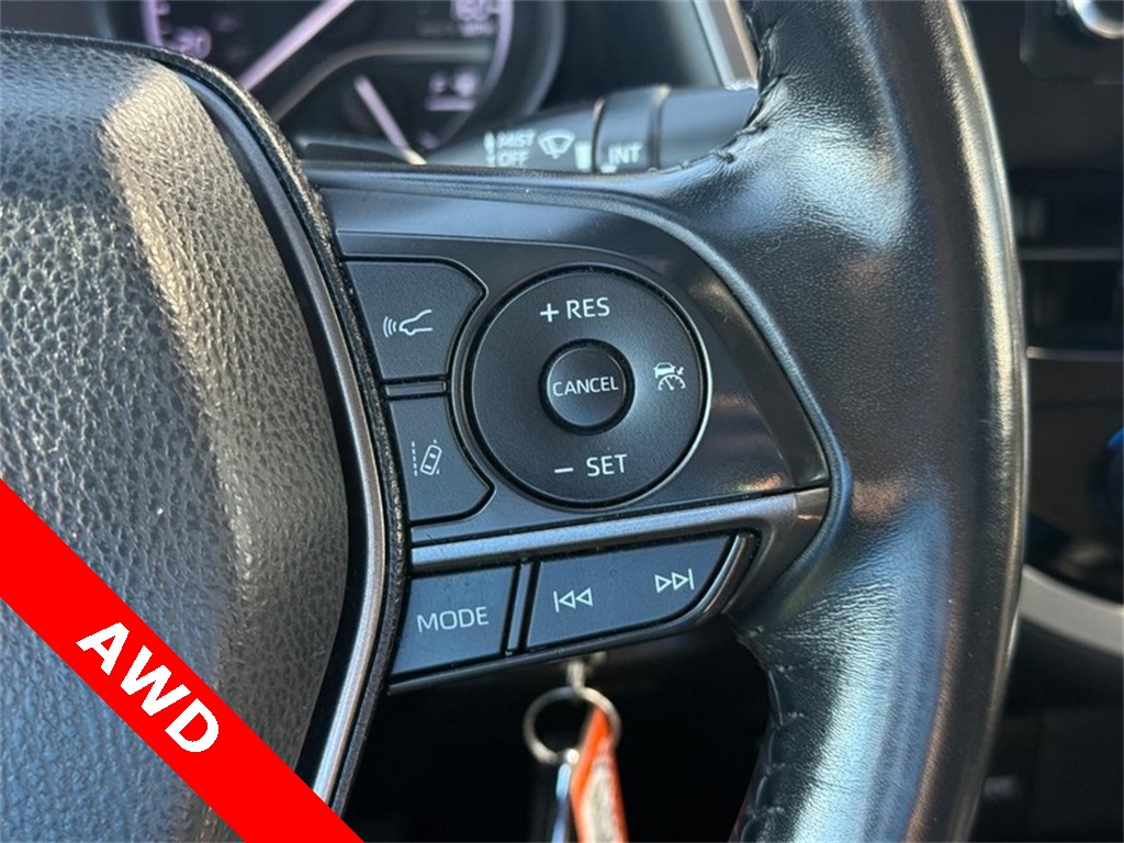 2021 Toyota Camry SE photo 14
