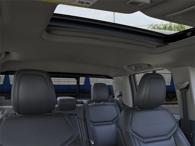 2025 Ford Maverick Lariat photo 7