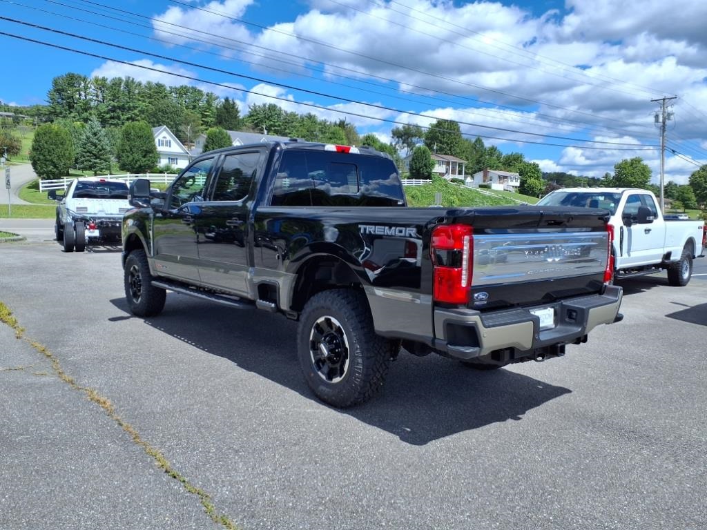 2026 Ford F-250 King Ranch photo 3