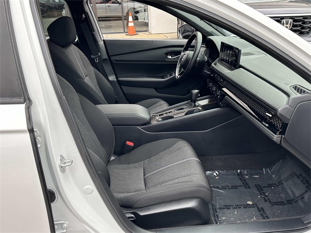 2023 Honda Accord Hybrid Sport photo 12
