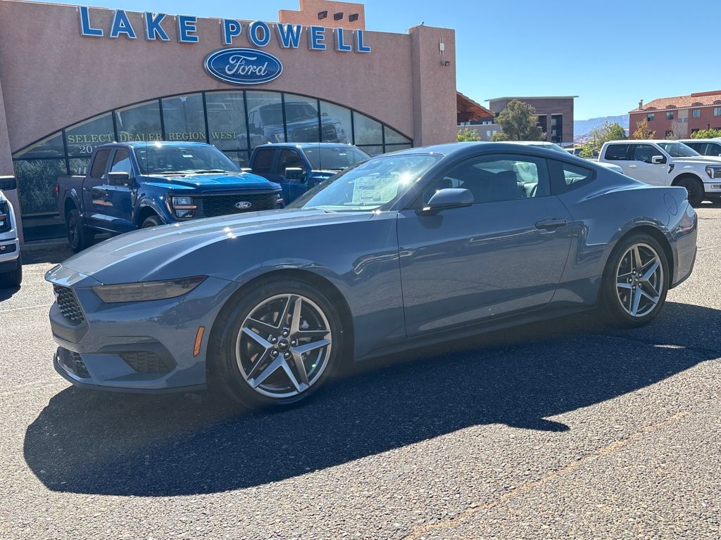 2025 Ford Mustang EcoBoost's photo