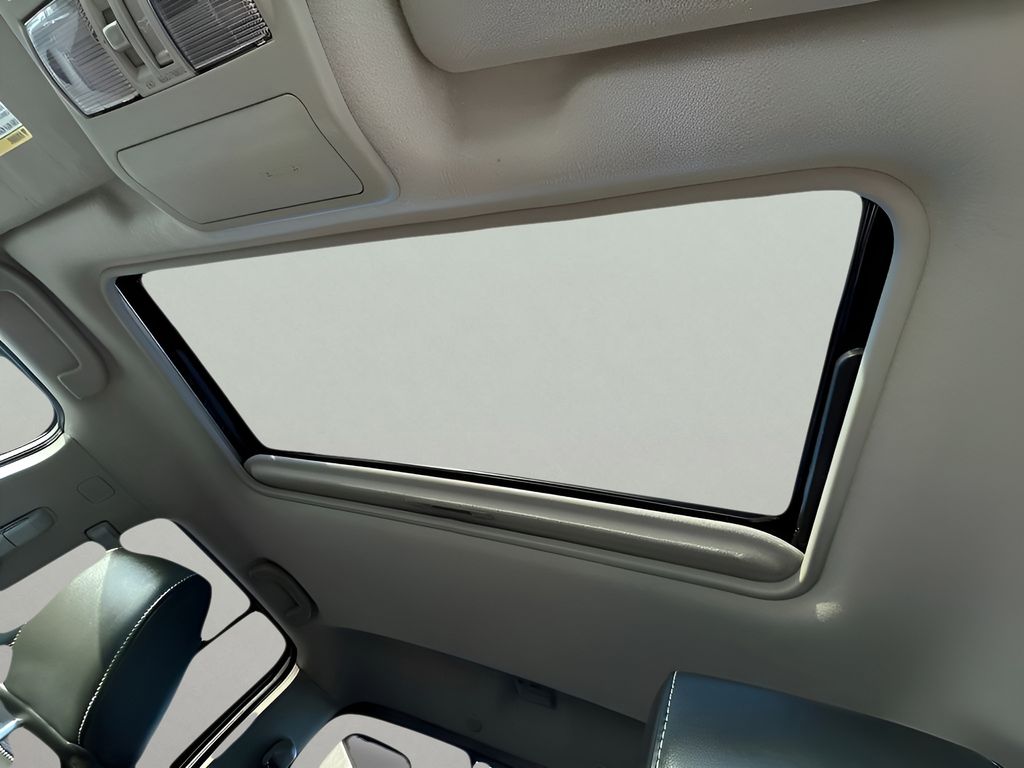2020 Nissan Frontier PRO-4X Crew Cab photo 19