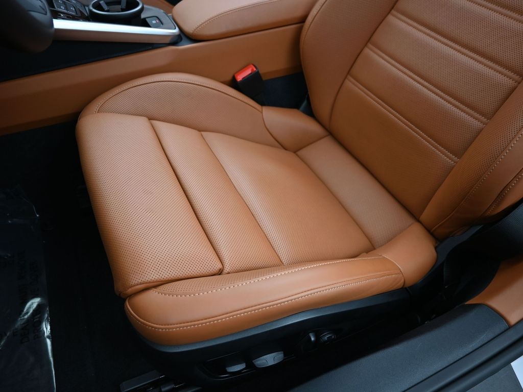 2025 Porsche 911 photo 19