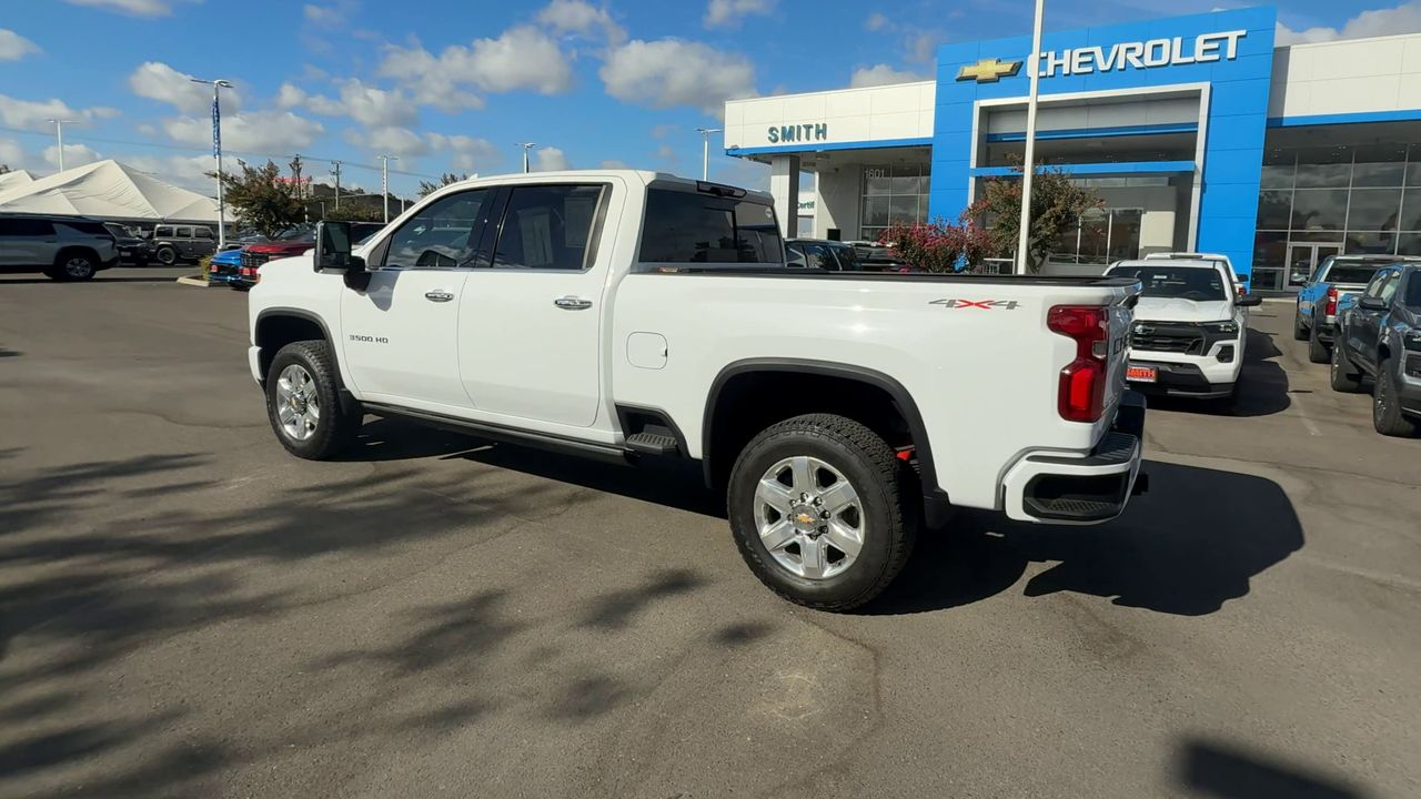 2023 Chevrolet Silverado 3500HD LTZ photo 29