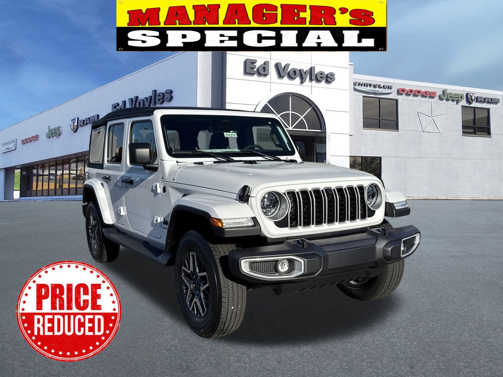 2026 Jeep Wrangler 4-Door Sahara's photo