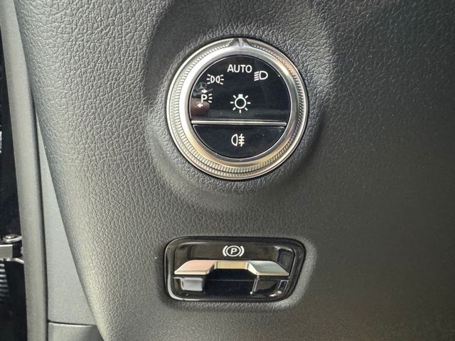 2026 Mercedes Benz CLE 300 4MATIC photo 34