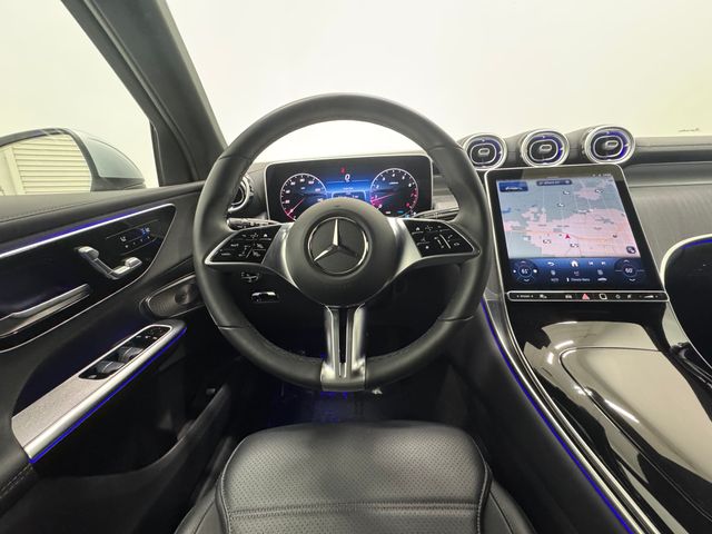 2025 Mercedes Benz GLC 300 photo 18