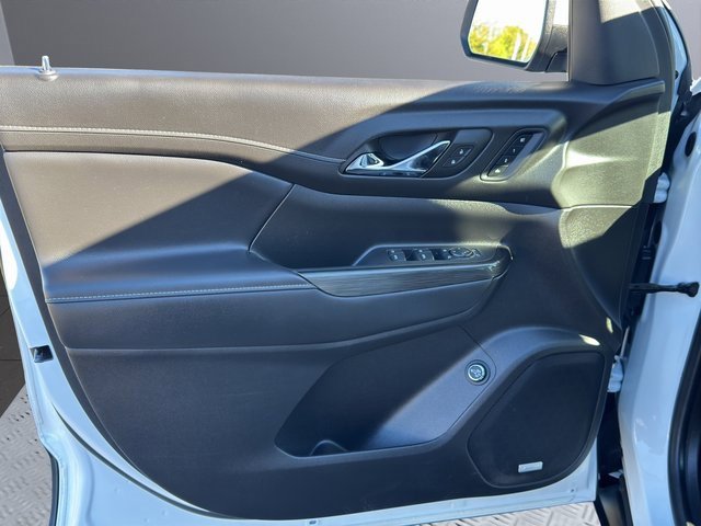 2023 Gmc Acadia SLT photo 11