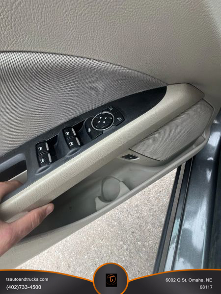 2018 Ford Fusion SE Hybrid photo 21