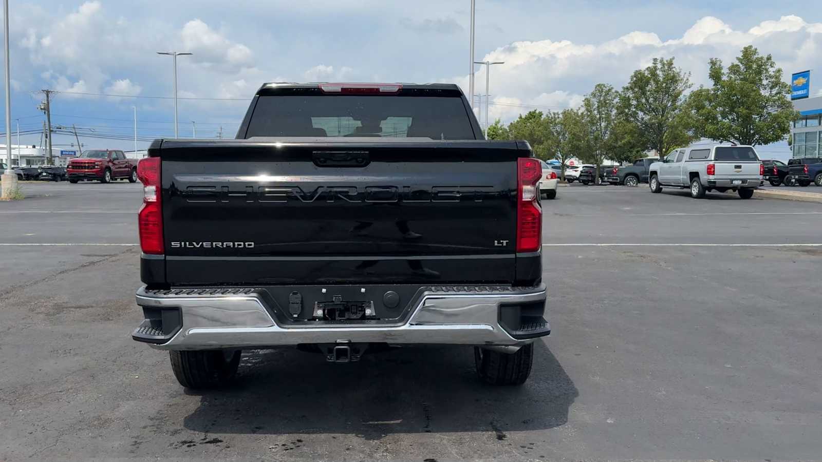 2026 Chevrolet Silverado 1500 LT photo 6