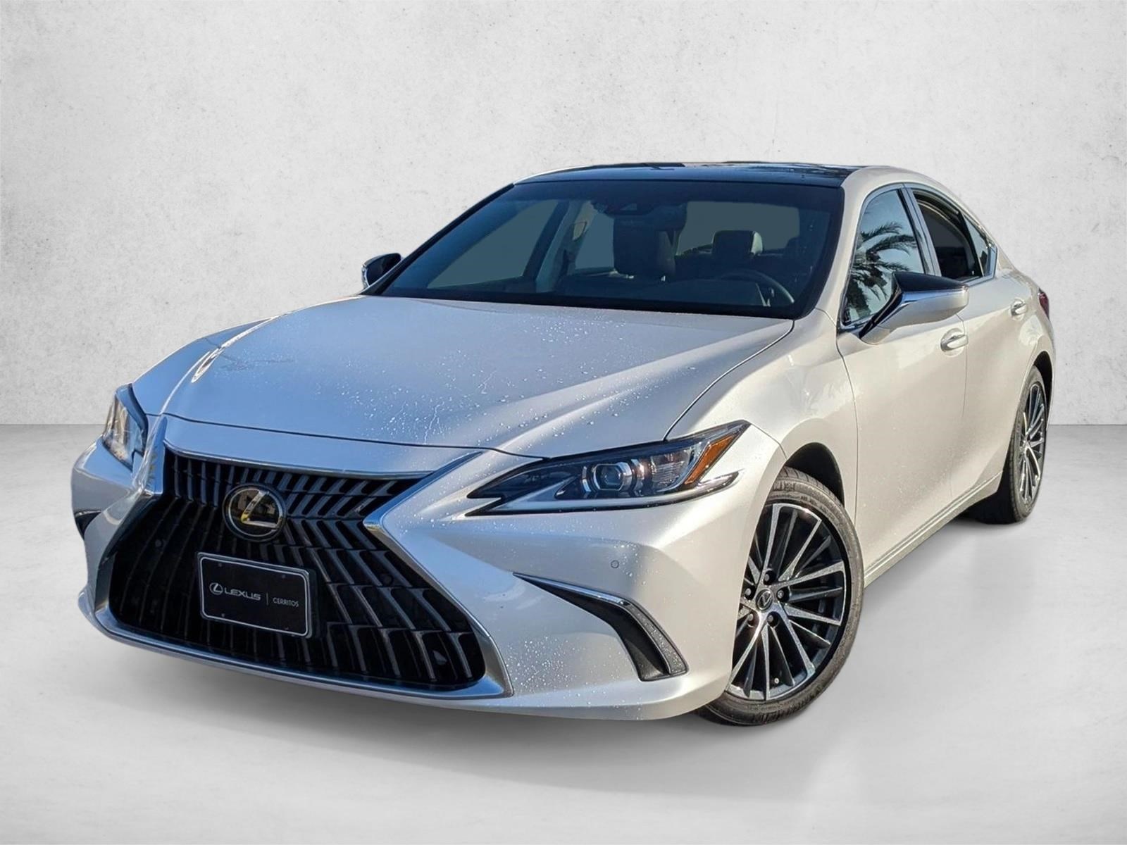 2023 Lexus ES 350's photo