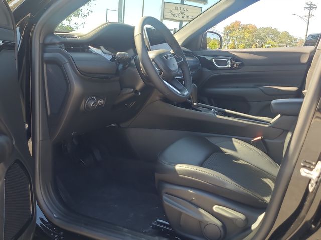 2026 Jeep Compass Latitude photo 5