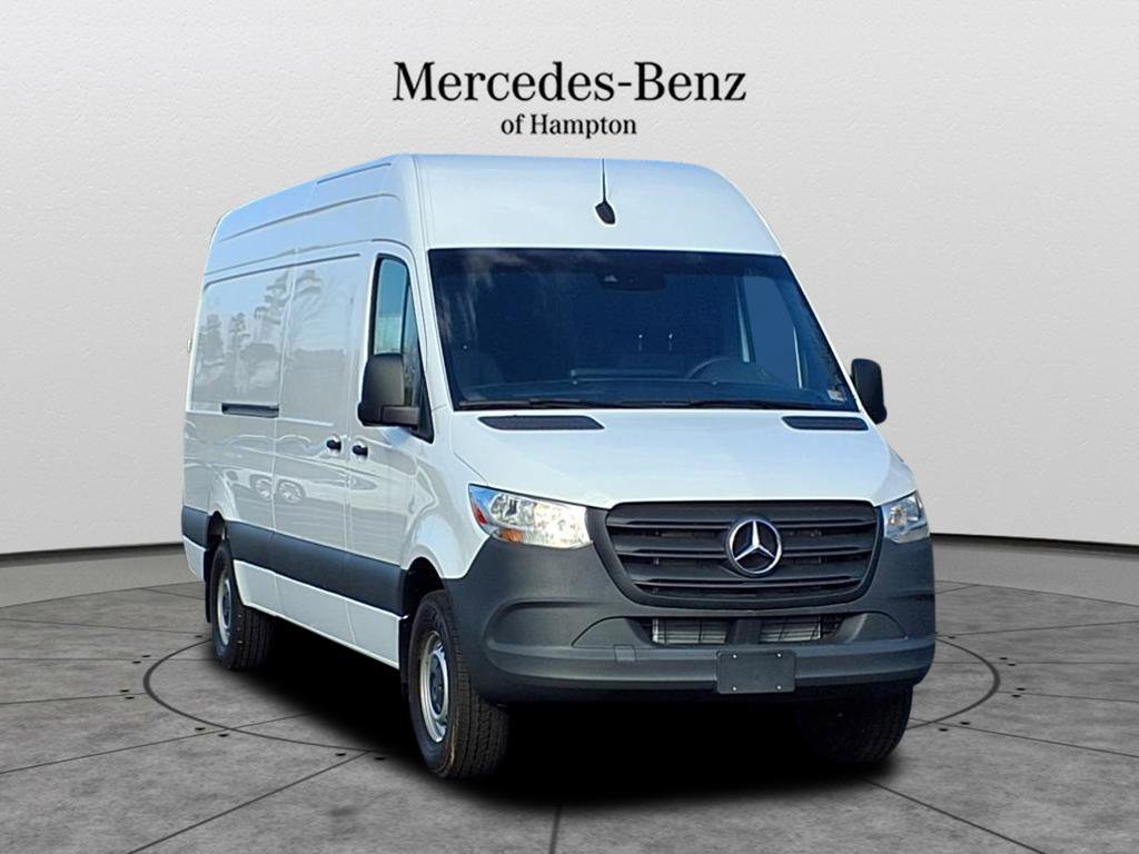 2024 Mercedes-Benz Sprinter Cargo Van Base's photo