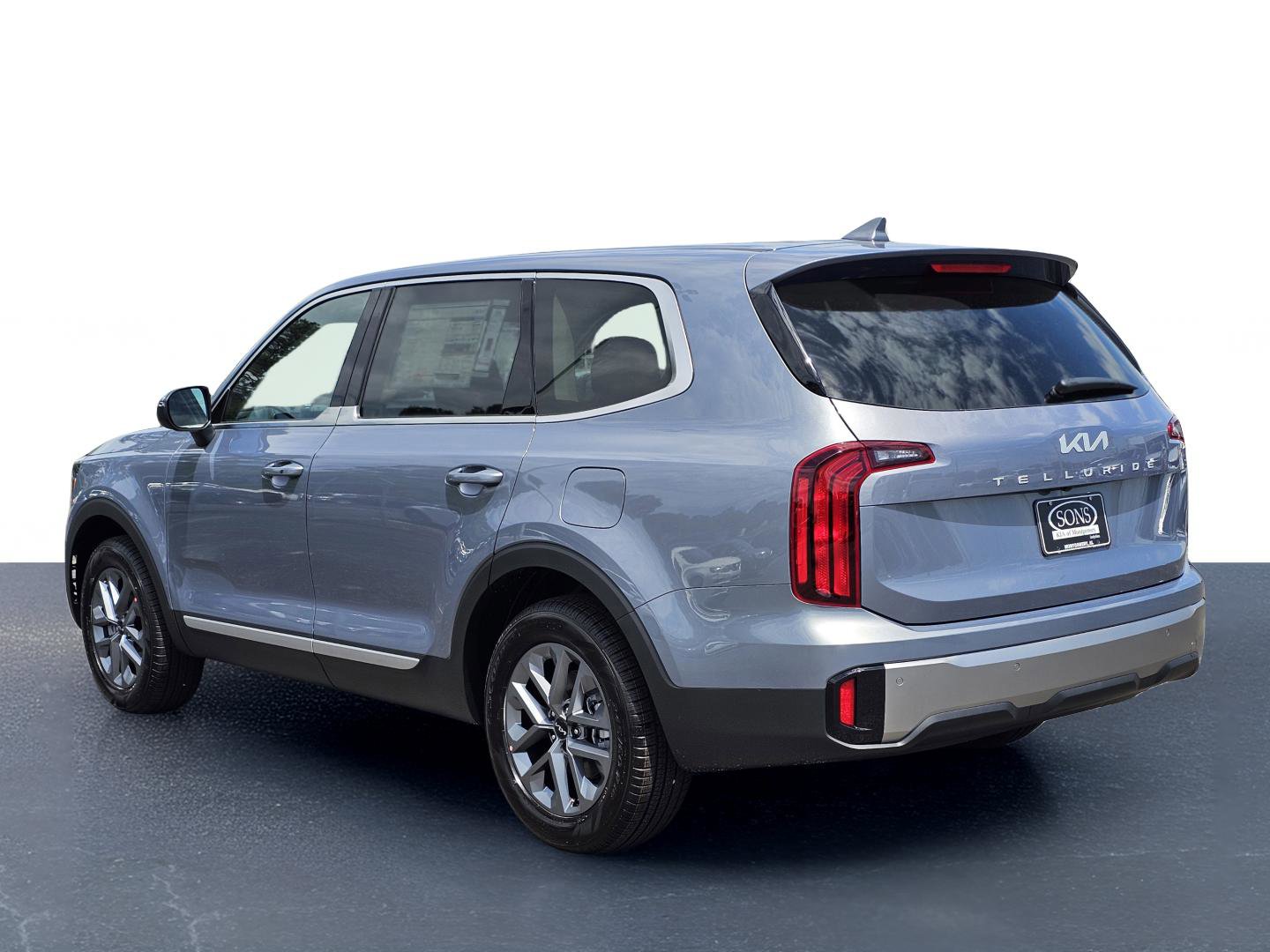 2025 Kia Telluride LX photo 11