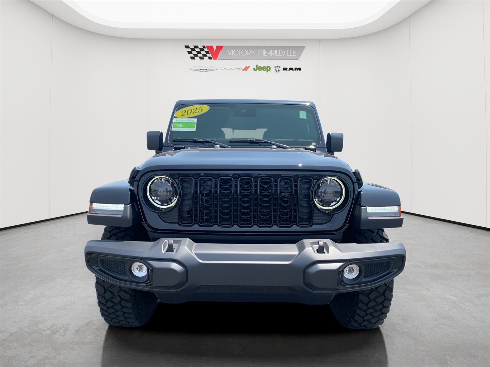 2025 Jeep Gladiator Willys photo 8