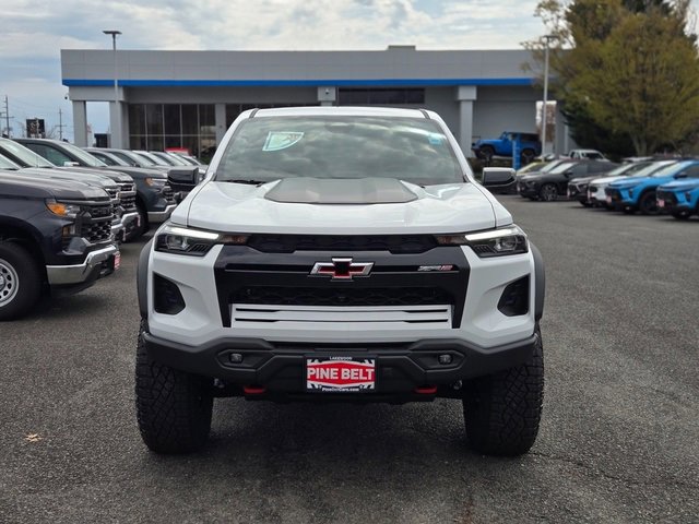 2025 Chevrolet Colorado ZR2 photo 7