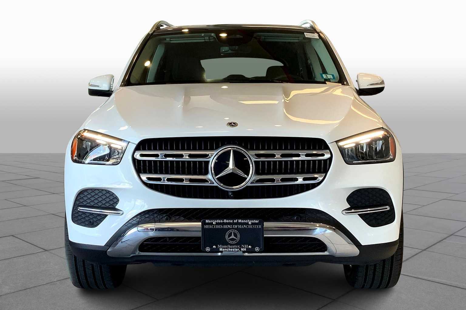 2025 Mercedes Benz GLE 350 4MATIC photo 3