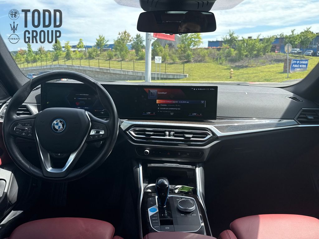 2022 Bmw i4 eDrive40 photo 9
