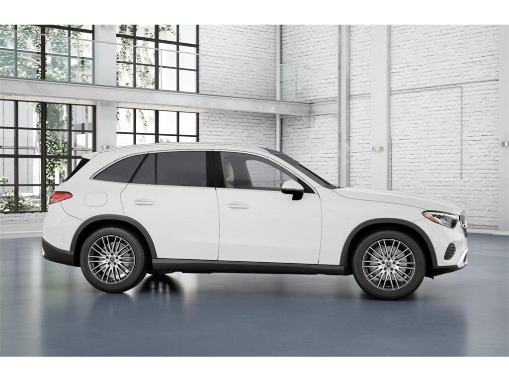 2026 Mercedes Benz GLC 300 photo 15