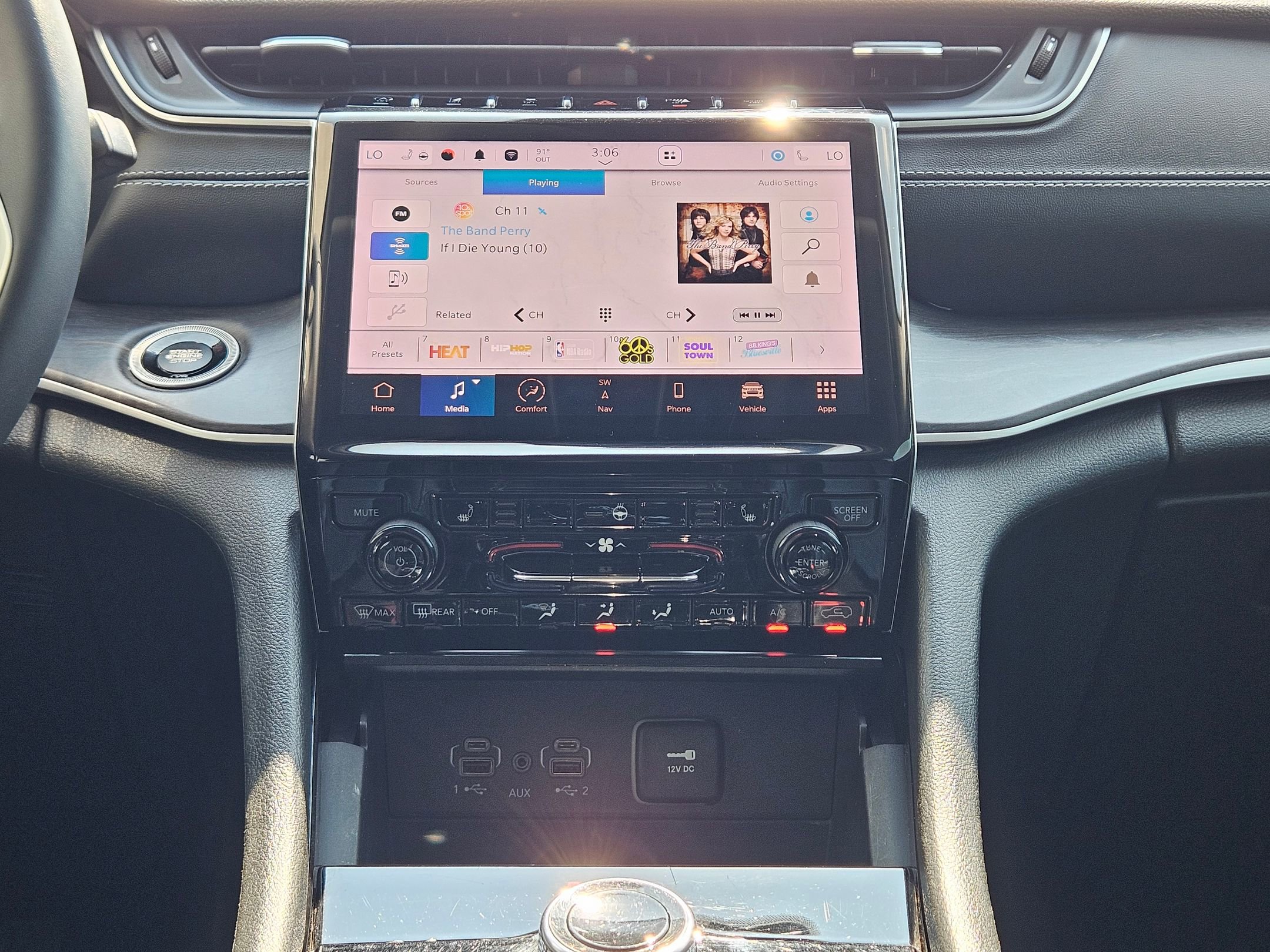 2023 Jeep Grand Cherokee Limited photo 9
