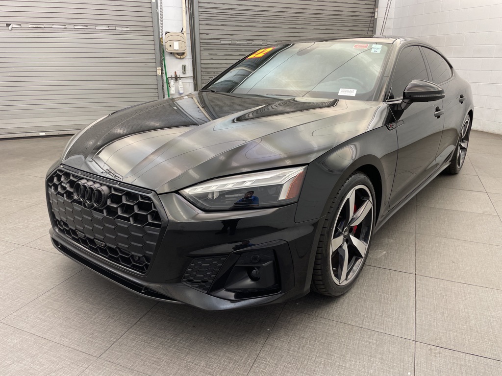 2022 Audi A5 Premium Plus S line Quattro photo 2