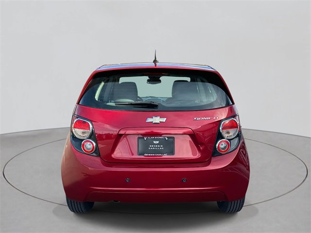 2012 Chevrolet Sonic LT photo 6