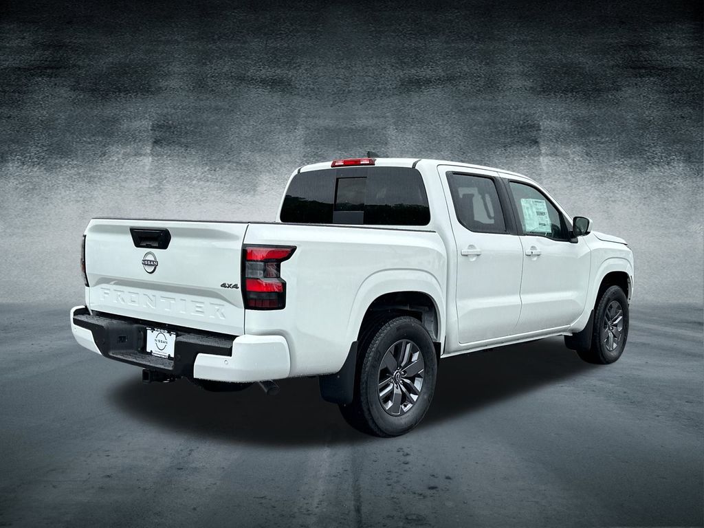 2025 Nissan Frontier SV photo 4