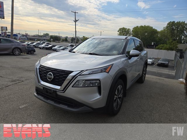 2021 Nissan Rogue SV photo 2