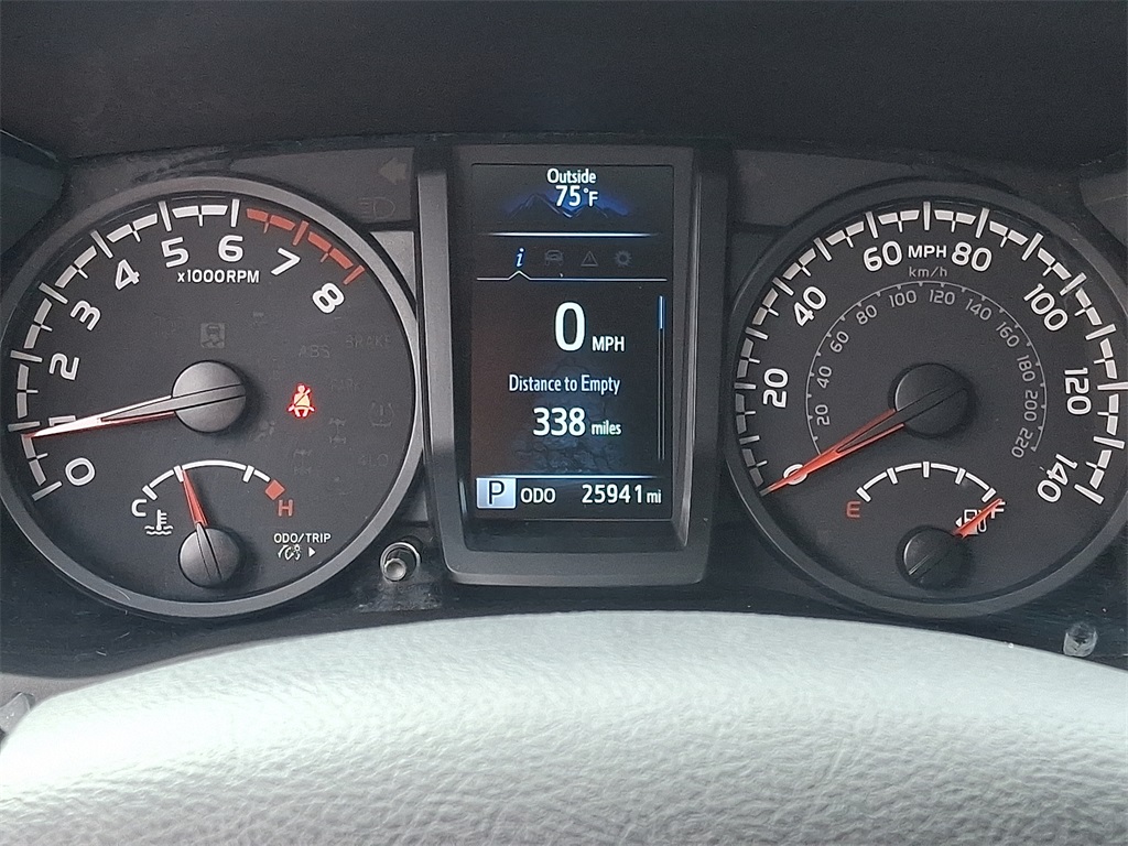 2022 Toyota Tacoma SR 4x4 Double Cab photo 24