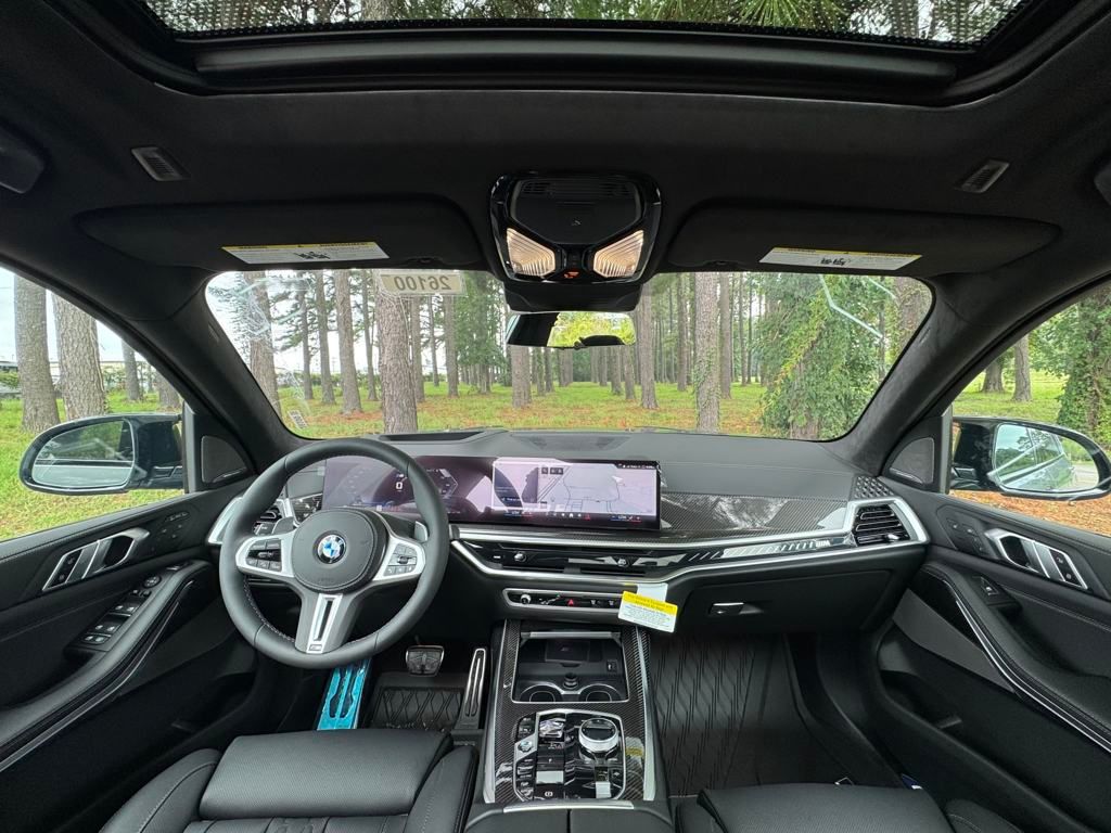 2026 Bmw X7 M60i photo 2