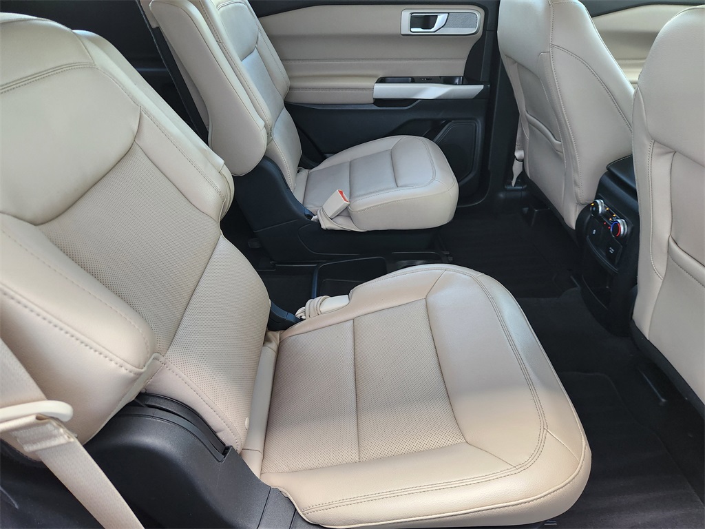 2021 Ford Explorer Limited photo 25