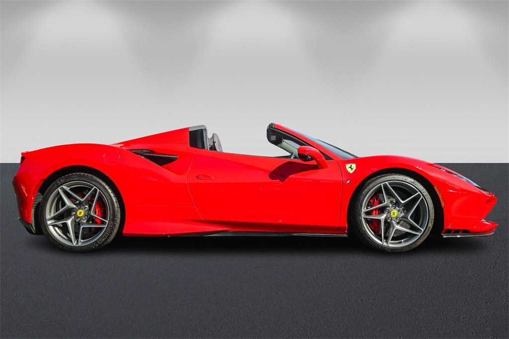 2023 Ferrari F8 Spider Base photo 2