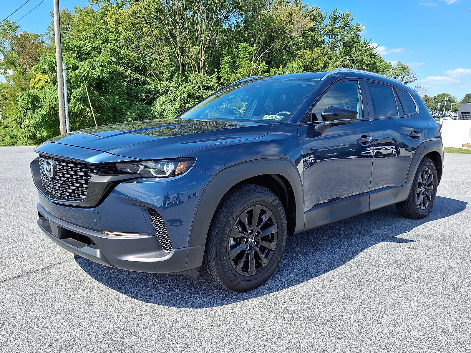2024 Mazda CX-50 2.5 S Premium photo 3