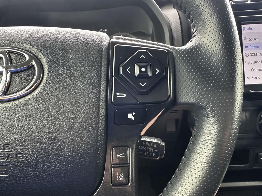 2024 Toyota 4Runner TRD Off-Road photo 13
