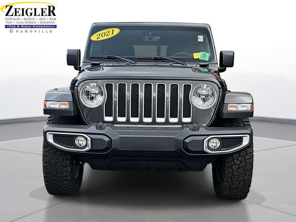 2021 Jeep Wrangler Unlimited Sahara photo 2