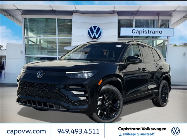 2026 Volkswagen Tiguan SE R-LINE BLACK's photo