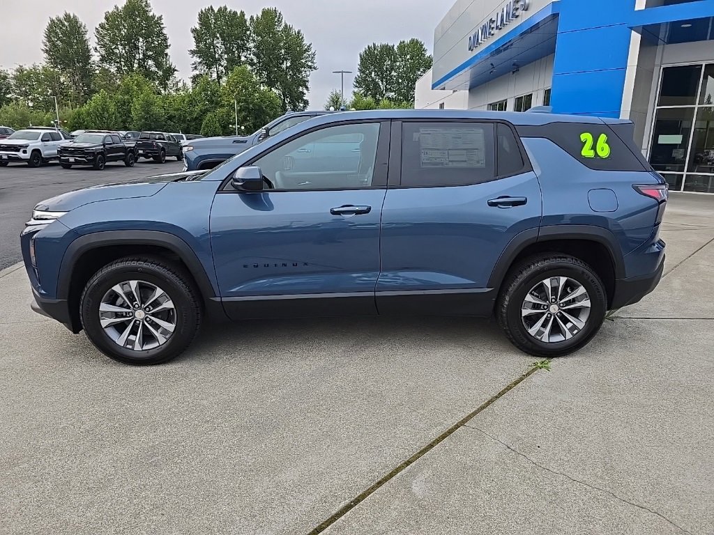 2026 Chevrolet Equinox LT photo 2