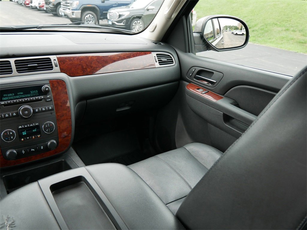 2013 Chevrolet Tahoe LT photo 15