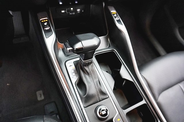 Used 2024 Gray Kia S image 31