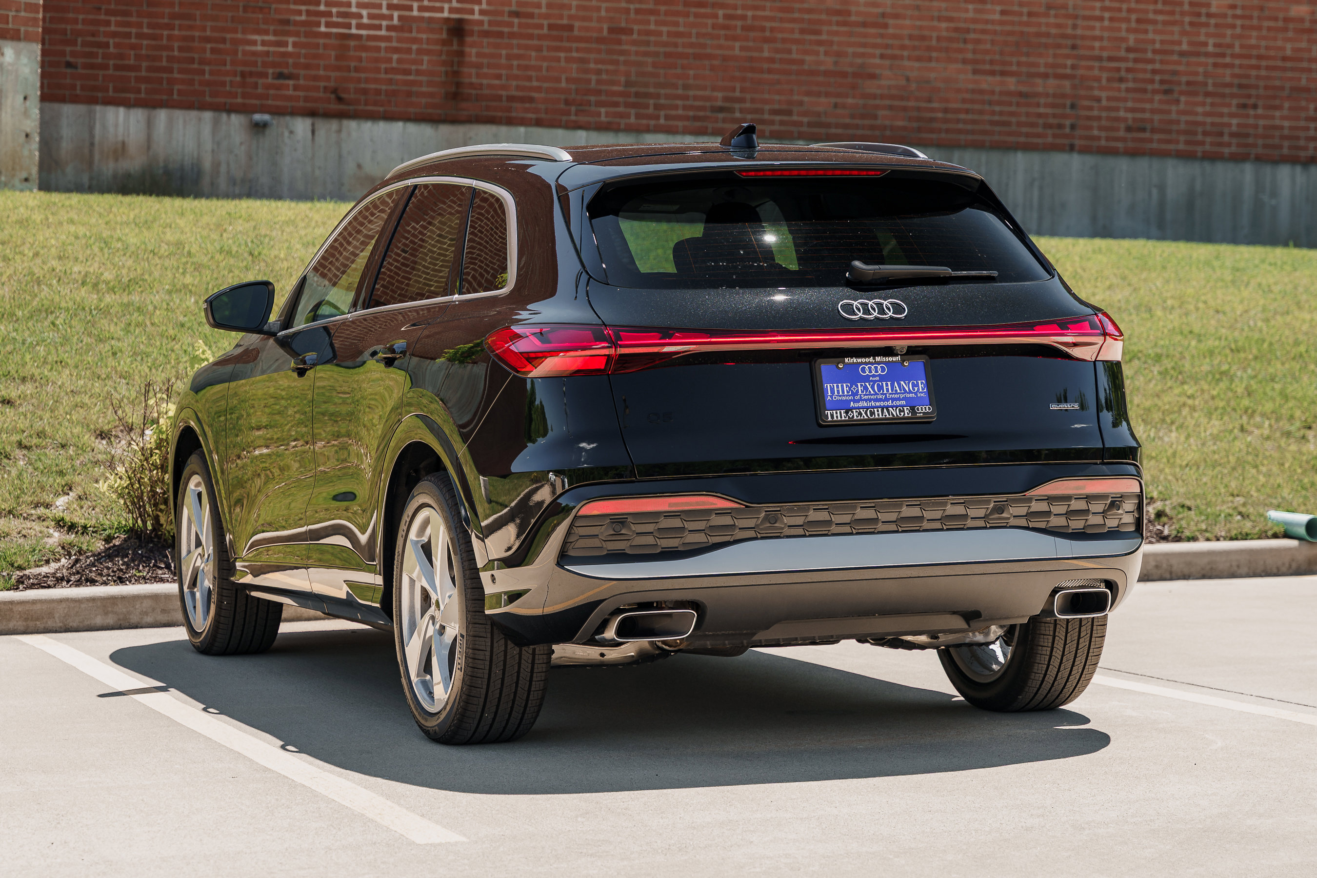2025 Audi Q5 Premium Prestige photo 4