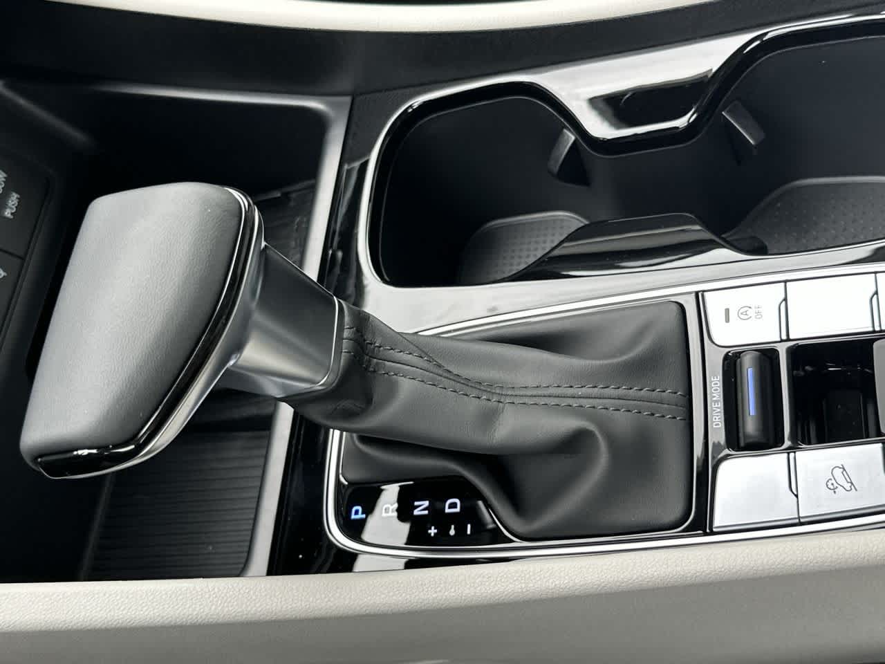 2025 Hyundai Tucson SEL Convenience photo 19